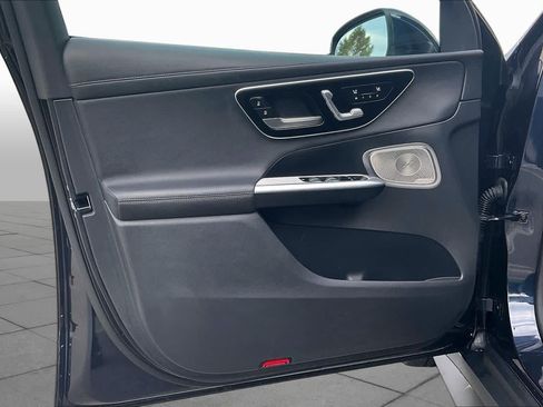 Used 2023 Mercedes-Benz GLC 300 4MATIC image 20