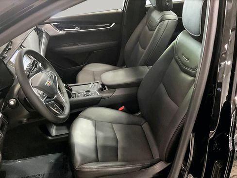 Used 2025 Cadillac XT5 Premium Luxury AWD/4WD image 9