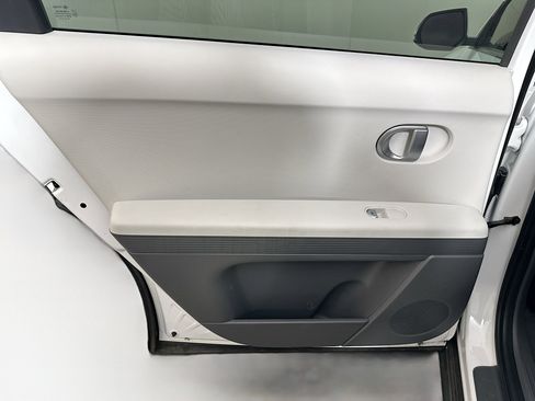 Used 2024 Hyundai Ioniq 5 SEL RWD image 26