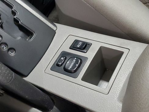 Used 2010 Toyota RAV4 2WD image 31