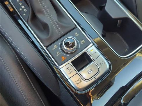 Used 2023 Kia Telluride SX AWD/4WD image 22