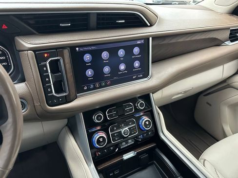 Used 2021 GMC Yukon Denali image 26