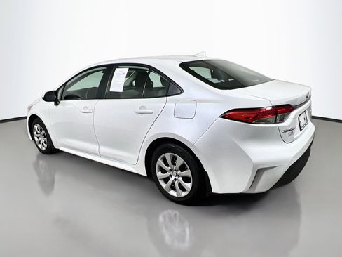 Used 2026 Toyota Corolla LE FWD image 8