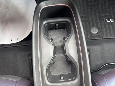 New 2026 Nissan Leaf SV+ w/ Floor Mat Package (SV+) FWD image 29