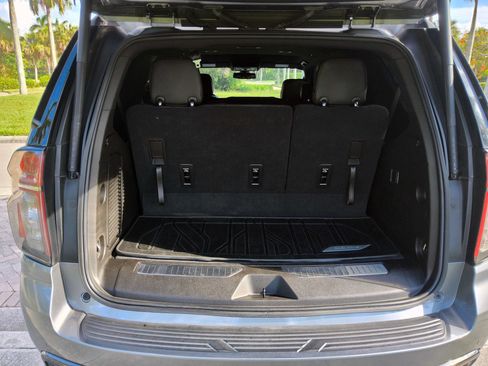 Used 2021 Chevrolet Tahoe RST RWD image 48