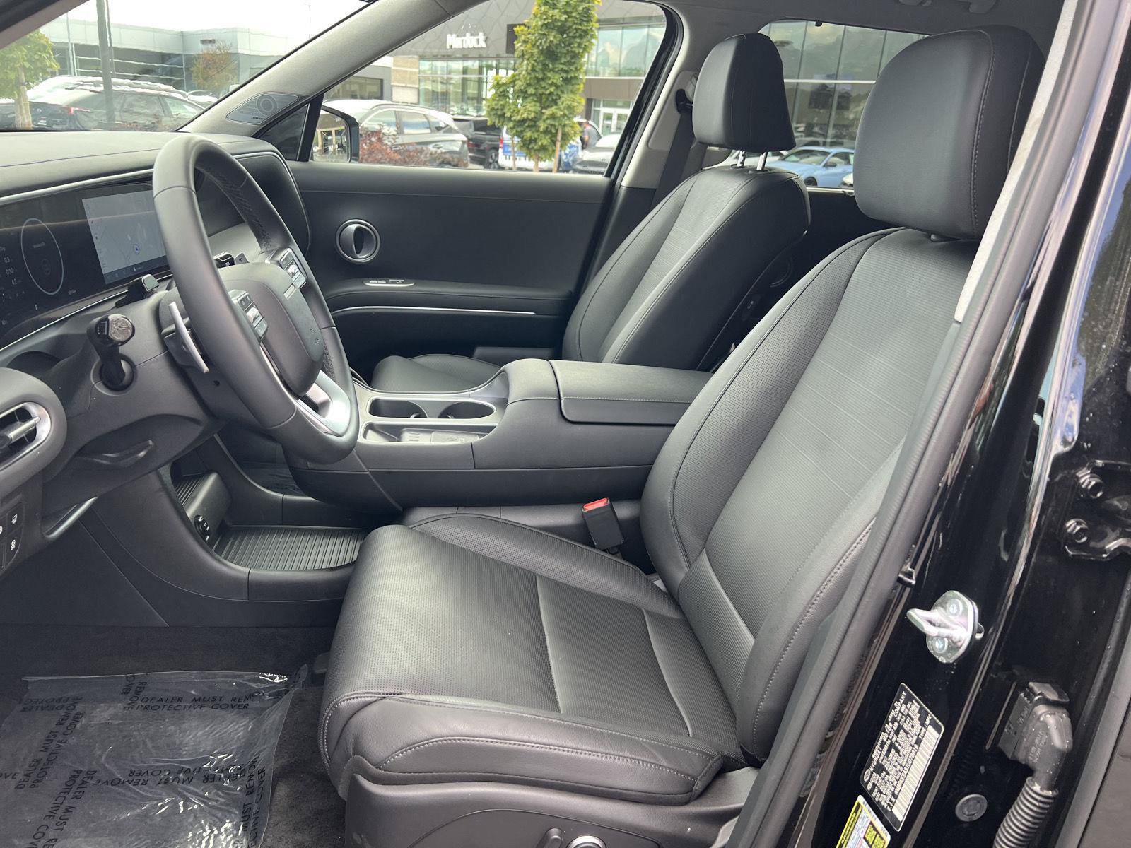 Certified 2026 Hyundai Palisade Limited AWD/4WD image 4