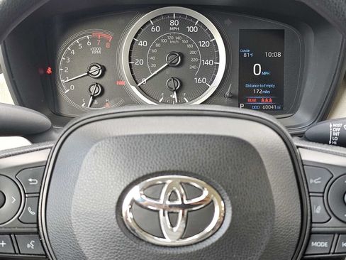 Used 2022 Toyota Corolla LE FWD image 24