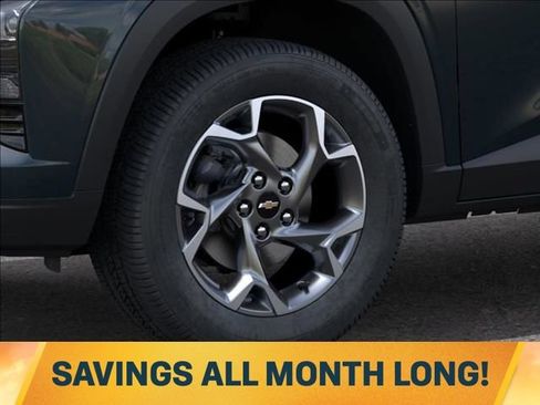 New 2026 Chevrolet Trax LT w/ Driver Confidence Package FWD image 9