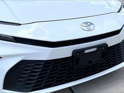 Used 2025 Toyota Camry SE w/ Convenience Package AWD/4WD image 33