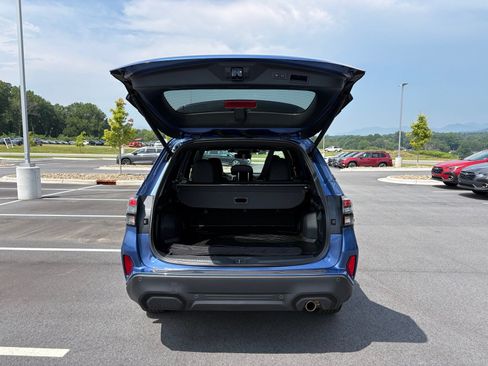 Certified 2026 Subaru Forester Touring w/ Touring Package AWD/4WD image 9