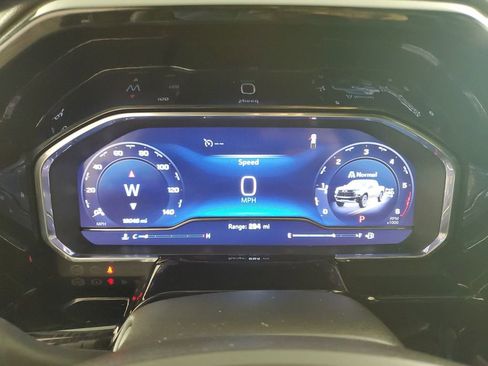 Used 2024 Chevrolet Silverado 1500 ZR2 image 25