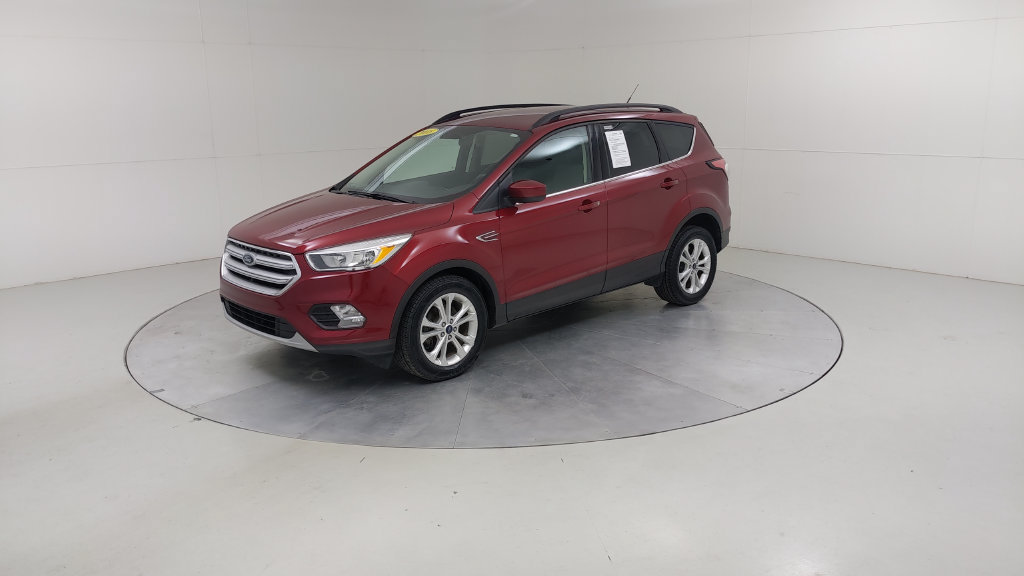 Certified 2018 Ford Escape SE FWD image 19