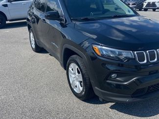 Used 2022 Jeep Compass Latitude w/ Sun and Sound Group image 1