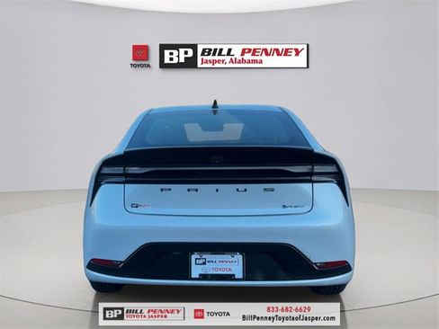 New 2026 Toyota Prius Plug-In Hybrid image 4