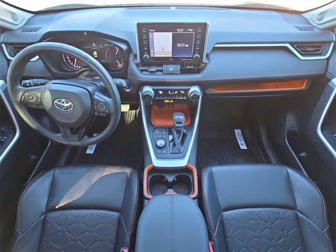 Used 2019 Toyota RAV4 Adventure image 9