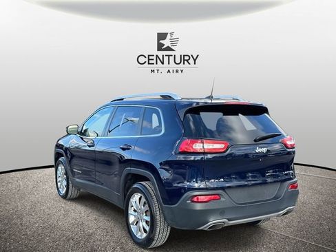 Used 2016 Jeep Cherokee Limited image 4