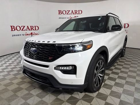 Certified 2021 Ford Explorer ST w/ Equipment Group 401A AWD/4WD image 4