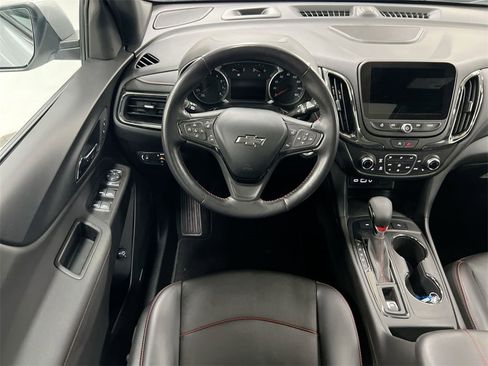 Used 2022 Chevrolet Equinox RS w/ RS Leather Package image 21