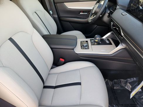 New 2026 MAZDA CX-90 3.3 Turbo w/ Preferred Package image 4