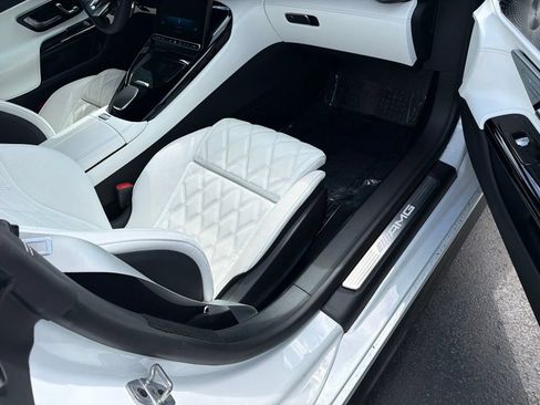 Used 2025 Mercedes-Benz AMG GT 55 image 8