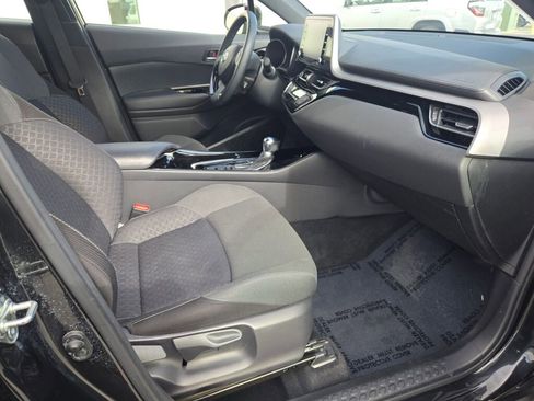 Used 2021 Toyota C-HR Nightshade image 7