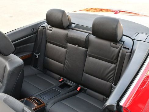 Used 2008 BMW 335i Convertible image 15