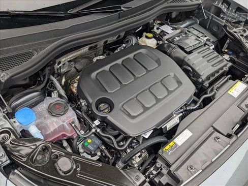 New 2025 Volkswagen Tiguan S AWD/4WD image 16
