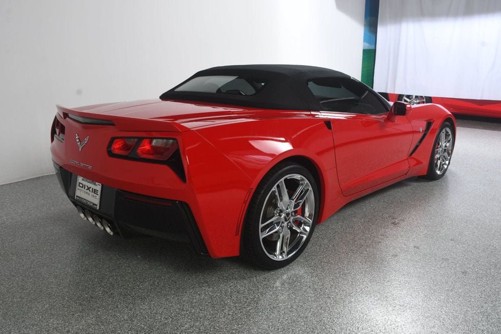 Used 2014 Chevrolet Corvette Stingray Convertible w/ 3LT Preferred Equipment Group RWD image 3