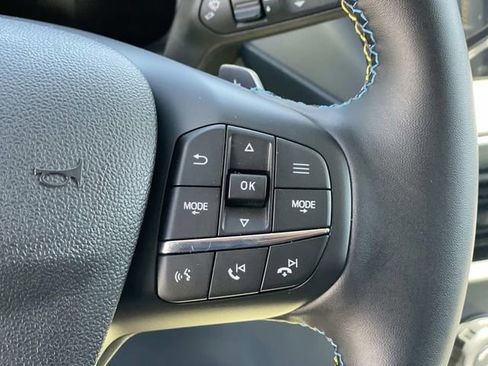 New 2025 Ford Maverick Lobo image 9