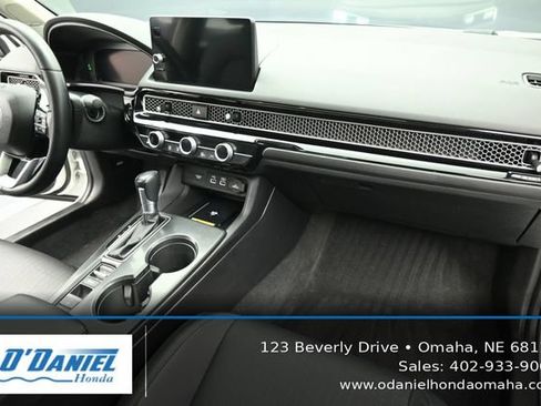 Used 2022 Honda Civic Touring image 41