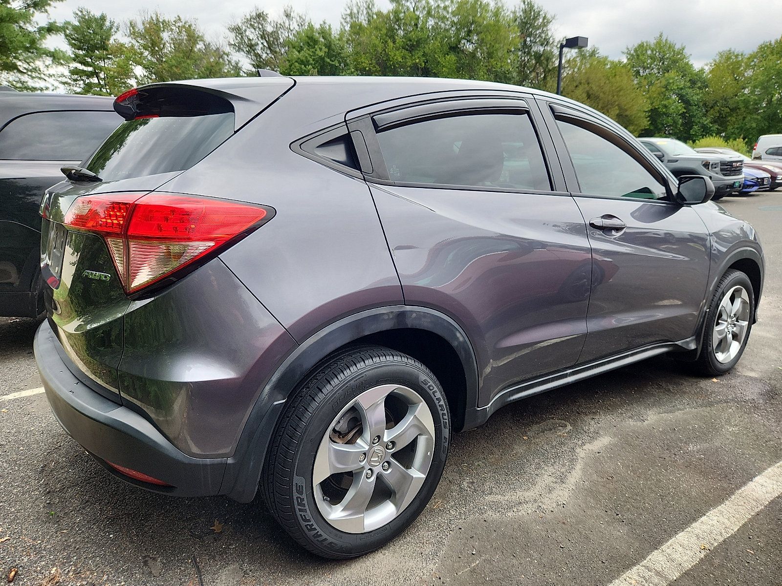 Used 2017 Honda HR-V LX image 10