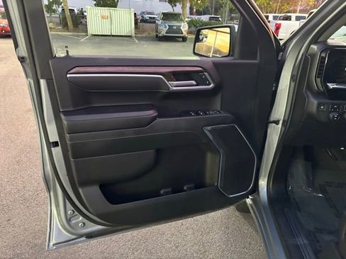 Certified 2025 Chevrolet Silverado 1500 LT image 11