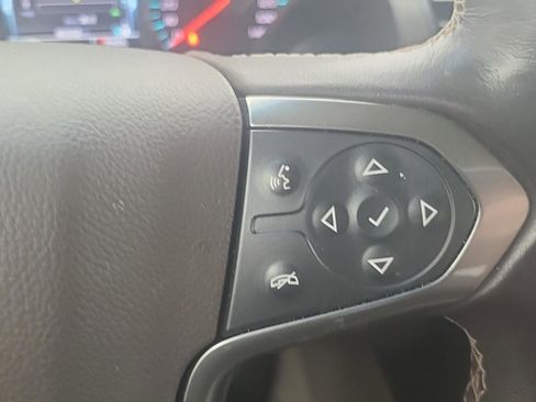 Used 2020 Chevrolet Tahoe LS w/ Enhanced Driver Alert Package image 22