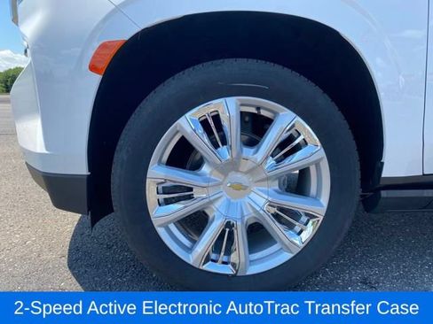 Certified 2024 Chevrolet Tahoe High Country w/ Premium Package AWD/4WD image 24