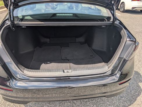Used 2023 Honda Accord EX-L image 12
