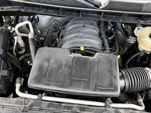 Used 2020 Chevrolet Silverado 1500 Custom w/ Infotainment Package RWD image 33