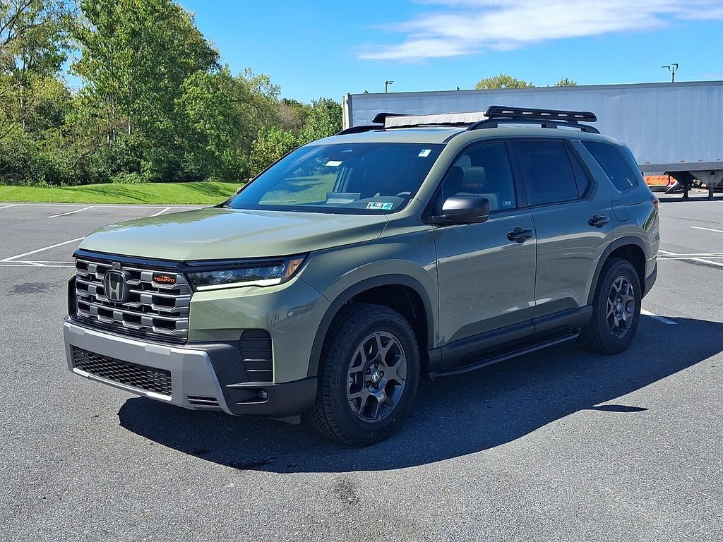 New 2026 Honda Pilot TrailSport image 2