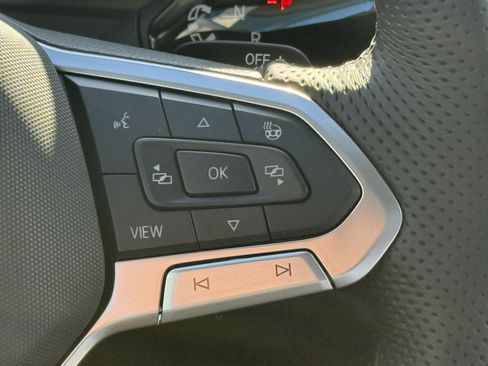 New 2026 Volkswagen Tiguan SEL R-Line image 16