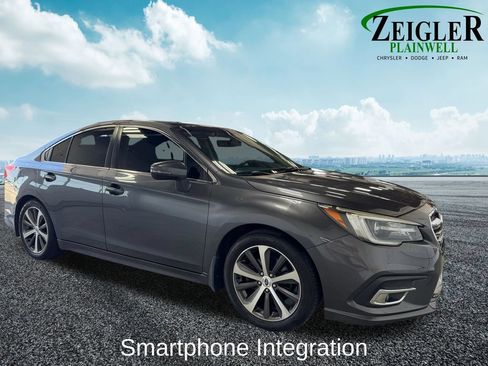 Used 2018 Subaru Legacy 3.6R Limited AWD/4WD image 7