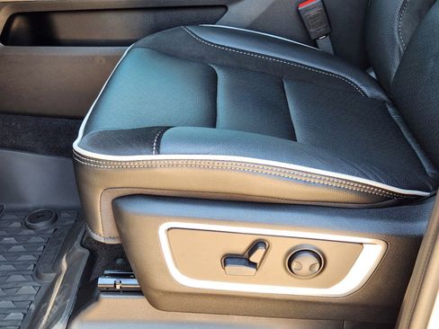 New 2025 RAM 1500 Laramie w/ Laramie Southwest Edition image 22