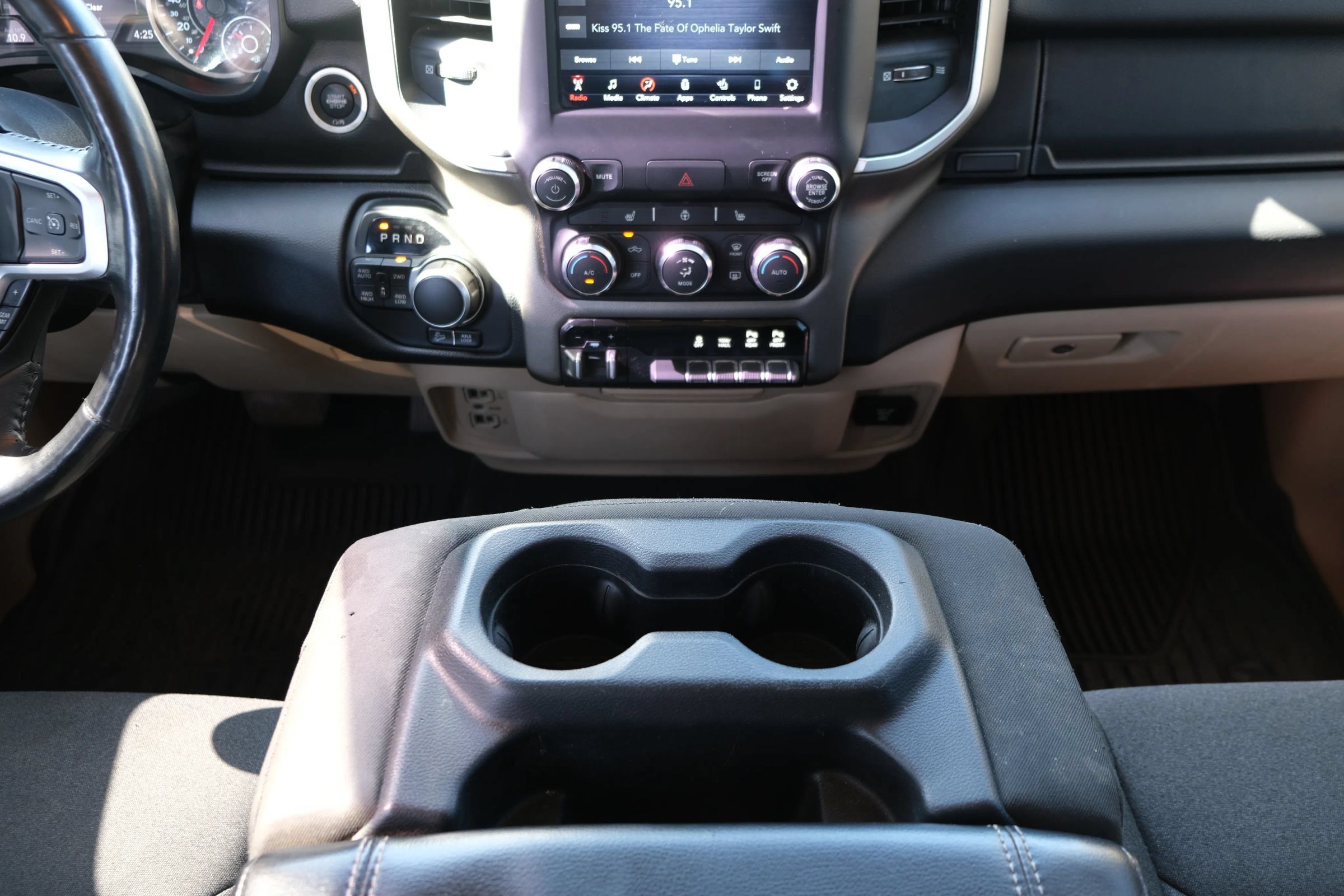 Used 2020 RAM 1500 Big Horn AWD/4WD image 31