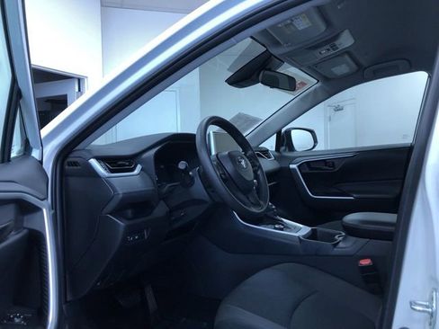 Certified 2025 Toyota RAV4 LE image 10