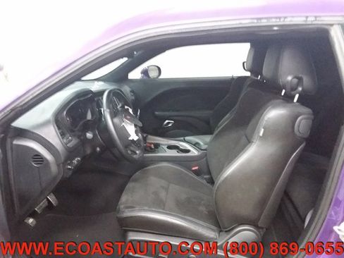 Used 2023 Dodge Challenger GT w/ Plus Package image 10