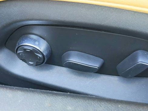 Used 2020 Chevrolet Corvette Stingray Premium Cpe w/ 3LT Preferred Equipment Group image 20