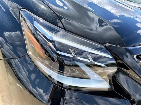 Used 2023 Lexus GX 460 Premium w/ Premium Package image 28