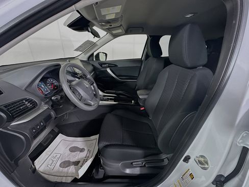 Used 2023 Mitsubishi Eclipse Cross LE image 12