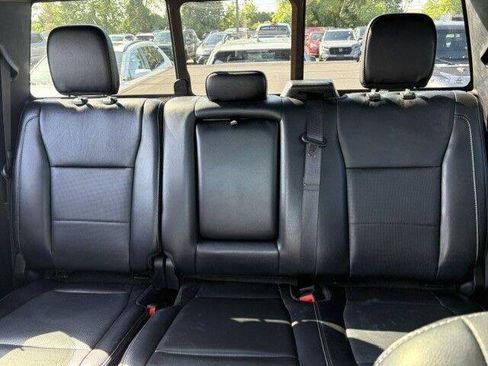 Used 2019 Ford F250 Lariat w/ Lariat Ultimate Package AWD/4WD image 14