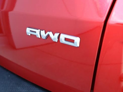 Certified 2025 Ford Escape ST-Line Select AWD/4WD image 10