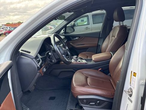 Used 2017 Audi Q7 3.0T Premium Plus AWD/4WD image 7