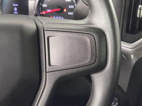 Used 2024 Chevrolet Silverado 2500 Custom w/ Custom Value Package AWD/4WD image 31
